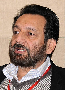 Shekhar Kapur busy giving final touches to Will 