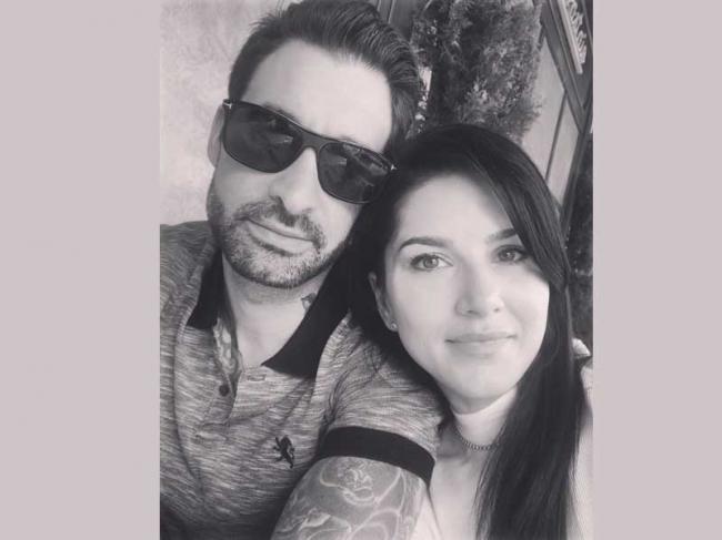 Sunny Leone shares romantic image with husband Daniel, plans lunch date