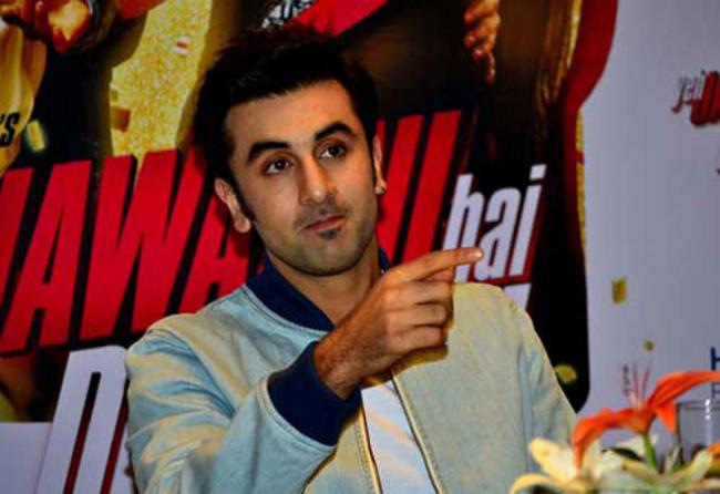 Ranbir Kapoor returns to the Mijwan Stage after 4 years!