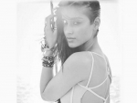 Ileana D'Cruz prefers to be on beach, shares hot picture on social media