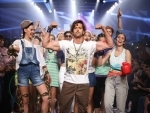 'Teacher' Hrithik Roshan wishes students for board examinations
