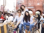 Zero actors Anushka Sharma,SRK,Katrina Kaif enjoy rickshaw ride together