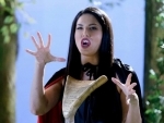 Sunny Leone tries to scare fans in her vampire avatar 