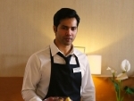 When Varun Dhawan was mistaken for a Hotel Employee by tourist!