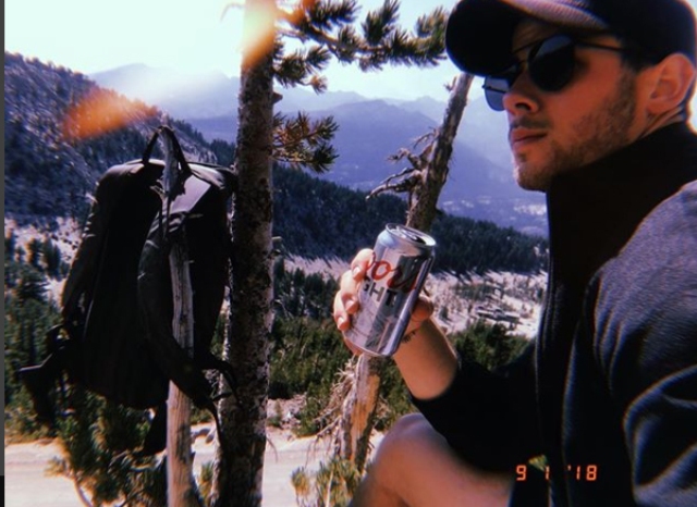 Nick Jonas, Priyanka Chopra enjoy in Mammoth Mountain 