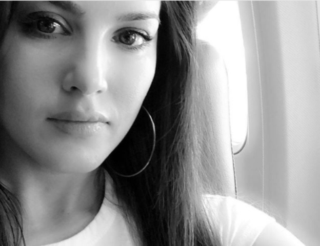 Sunny Leone is one the road again, shares image on Instagram