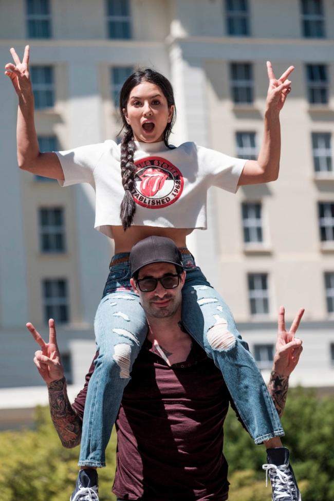 Sunny Leone shares adorable picture with her husband Daniel Weber