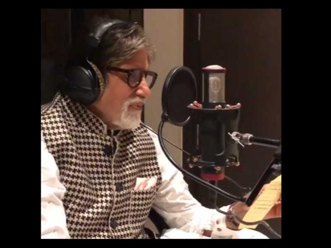Amitabh Bachchan records song for 102 Not Out