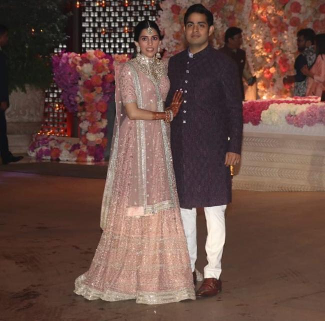 Bollywood stars dazzle at Akash-Shloka's pre-engagement party