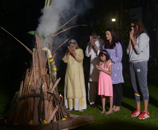 Amitabh Bachchan and his family observe Holika Dahan ceremony on eve of Holi