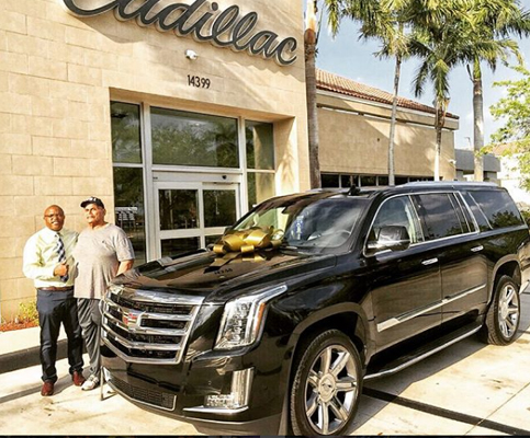 Dwayne Johnson presents his father a new Cadillac Escalade SUV 