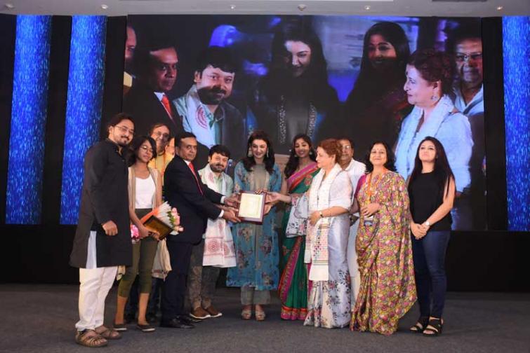 Kolkata: Rotary International District 3291 awards Konttho team