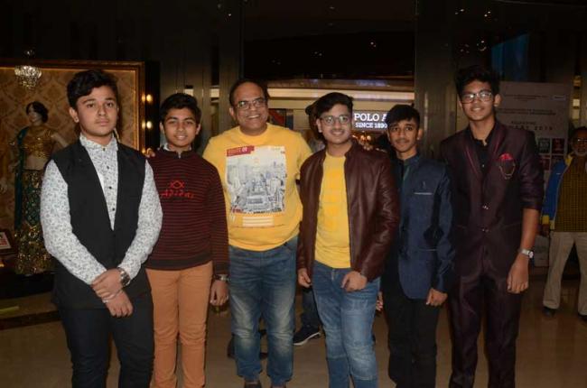 Rajatava Dutta and Adhiraj Gangulyâ€™s new film, â€˜Goyenda Tatarâ€™ hits the theaters