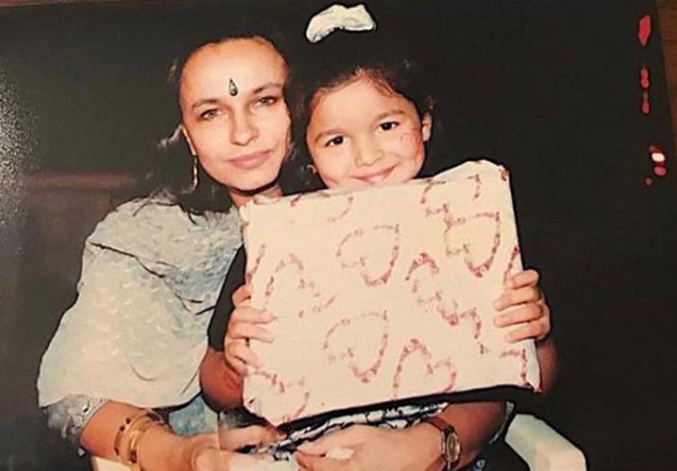 Mother's Day: Bollywood actors post images paying tributes to their moms on social media