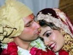 Raveena Tandon's Instagram post wishing husband Anil Thadani on 16th marriage anniversary is winning hearts online 