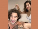 Sunny Leone is giving head message to husband Daniel in latest Instagram post, fans love it