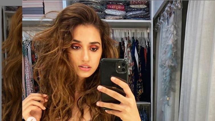 Actress Disha Patani shares jaw-dropping images of herself on Instagram