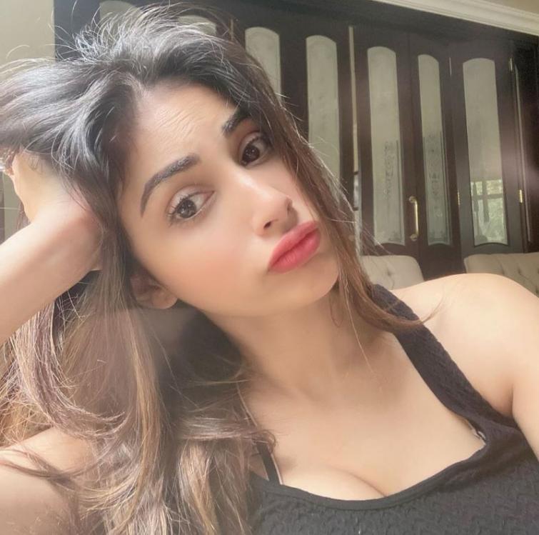 Mouni Roy wonders whether Covid-19 is 'nightmare or purging ...