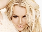 Pop icon Britney Spears says she will not perform while her father continues to control her career