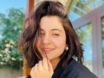 Anushka Sharma having good hair day in South Africa, shares post online
