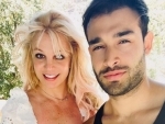 Britney Spears announces engagement with boy friend Sam Asghari