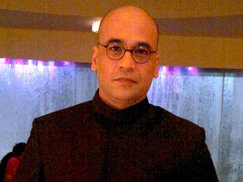 I am well safe and well: Mohan Kapur rejects death rumour