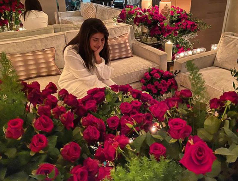 Priyanka Chopra enjoys 'rosy' Valentine's Day