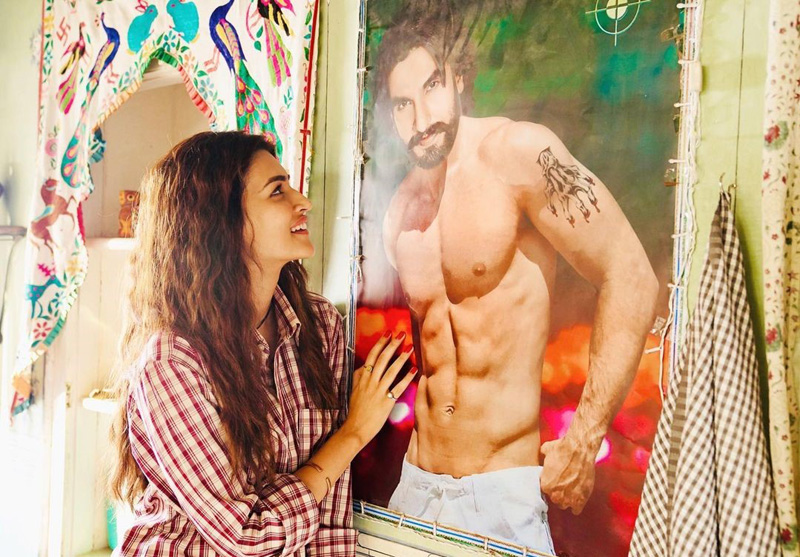 Kriti Sanon gives clue to her Mimi character in wishing Ranveer Singh on birthday