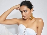 Was advised to get breast implants at 18, reveals Deepika Padukone