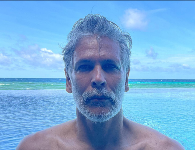 Milind Soman shares jaw dropping image of himself from Maldives as he turns 57