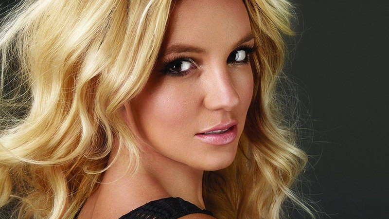 Britney Spears suffers miscarriage, announces on Instagram