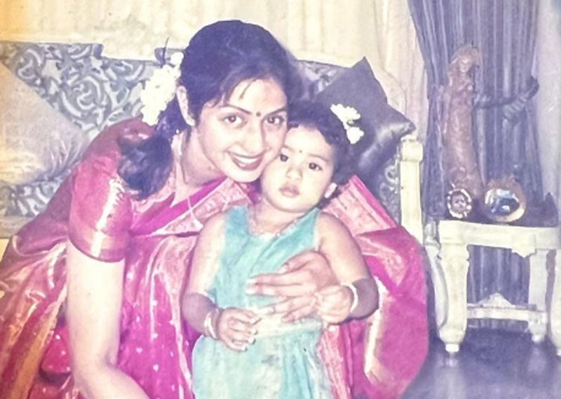 Jahnvi Kapoor shares throwback image of her mother Sridevi on 59th birth anniversary