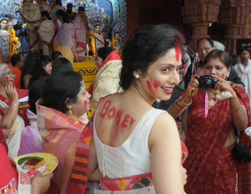 Boney Kapoor shares throwback image where Sridevi can be seen enjoying Durga Puja in Lucknow