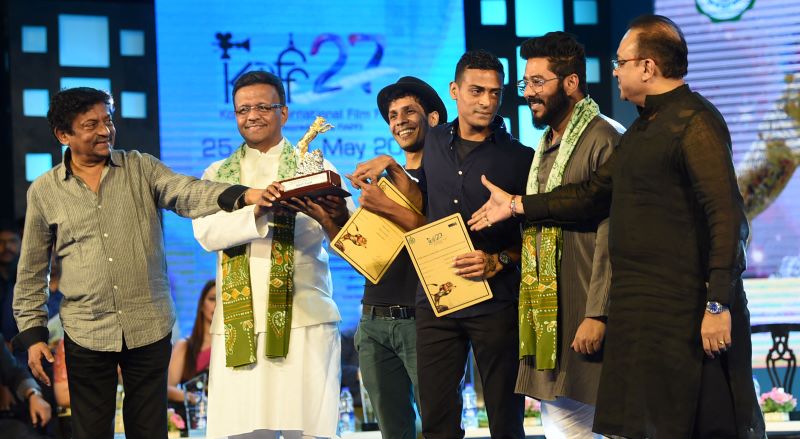 Ishaan Ghose's Bengali film Jhilli bags best film award in international category in 27th KIFF