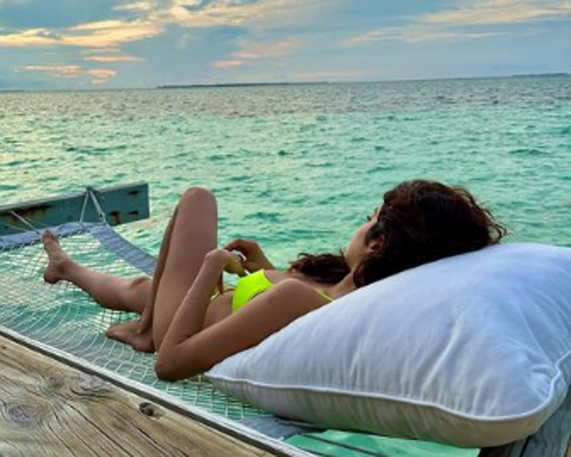Jahnvi Kapoor looks stunning in latest Instagram images shared from Maldives