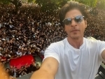 Shah Rukh Khan visits Vaishno Devi ahead of Dunki release