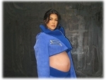 Lady in Blue: Socialite Kourtney Kardashian flaunts her baby bump in latest Instagram images, check out