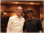 Is it time for my Bollywood debut? US envoy Eric Garcetti tweets after meeting Shah Rukh Khan