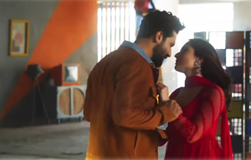 Zara Hatke Zara Bachke: Makers release Tere Vaaste track, Sara Ali Khan and Vicky are dancing their hearts out in the song