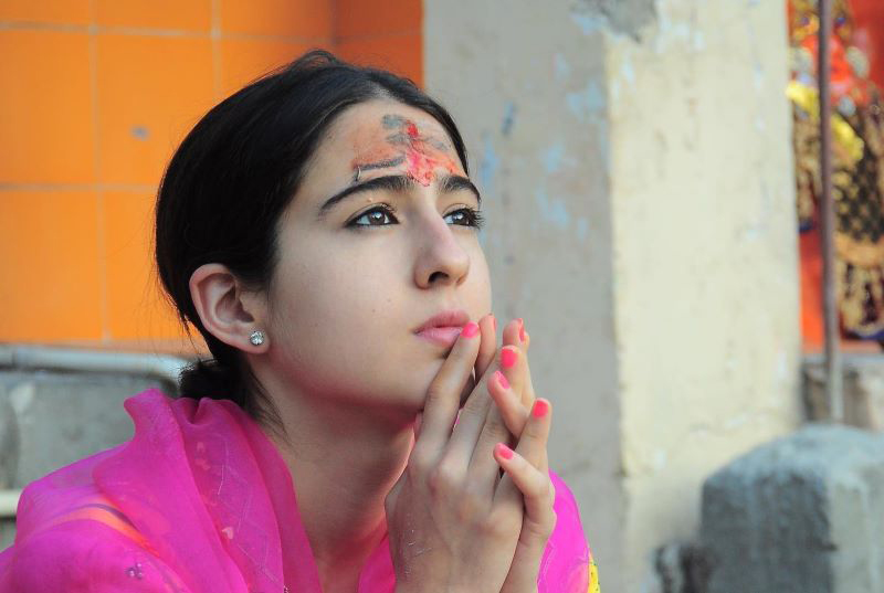 My personal beliefs are my own, people free to comment: Sara Ali Khan on being trolled for temple visits