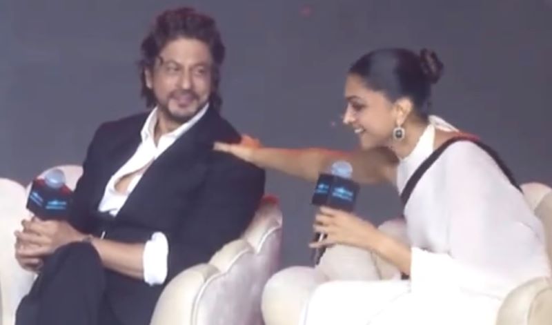 Shah Rukh Khan (L) and Deepika Padukone (R) at 