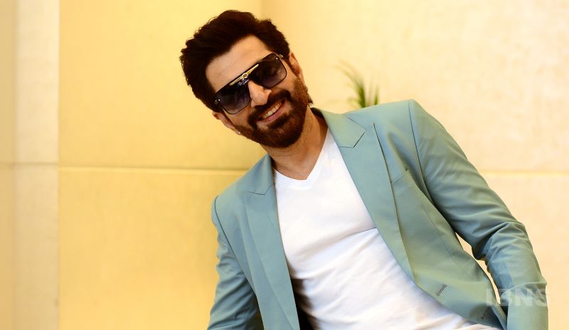 Tollywood's one section always supported me: Jeet at Chengiz premiere