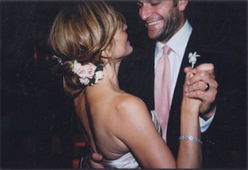 Mariska Hargitay observes 19th marriage anniversary with Peter Hermann, shares special throwback picture on Instagram