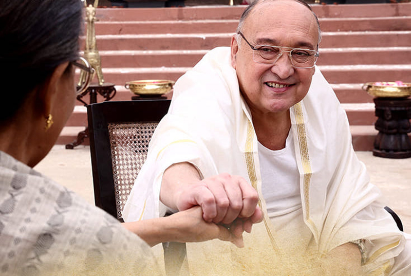 Victor Banerjee plays a role inspired by late president Pranab Mukherjee in Raktabeej. Photo courtesy: Windows Production