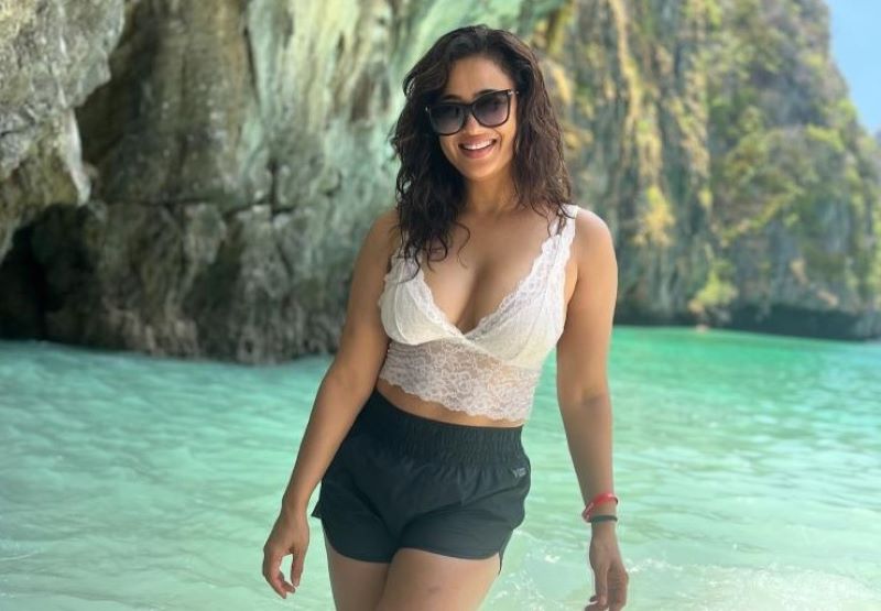 Shweta Tiwari's glamorous Thailand pictures leave netizens in disbelief that she is 43