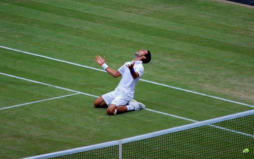 Novak beats Federer to win Wimbledon