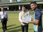 Indian team give guard of honour to Kumar Sangakkara