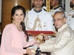 Sania feels 'humbled, honoured after receiving Padma Bhushan from president
