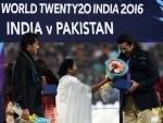 Cricketers, Big B felicitated ahead of India-Pak clash
