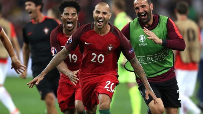 Draw specialists Portugal beat Poland on penalties